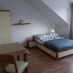 アパート Goscinne Kolc ヤスタルニャ