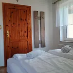 Goscinne Kolc ヤスタルニャ