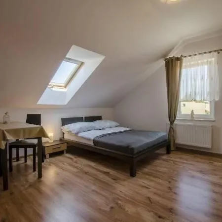Apartment Goscinne Kolc *
