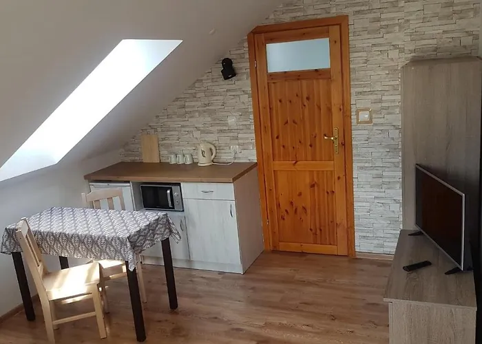 Апартаменты Goscinne Kolc *