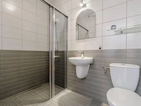 Goscinne Kolc * Ястарня