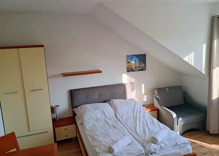 Апартаменты Goscinne Kolc *