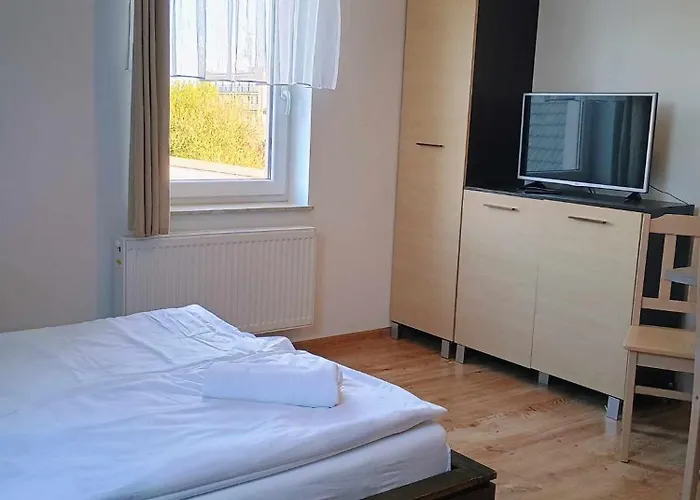 Апартаменты Goscinne Kolc Ястарня